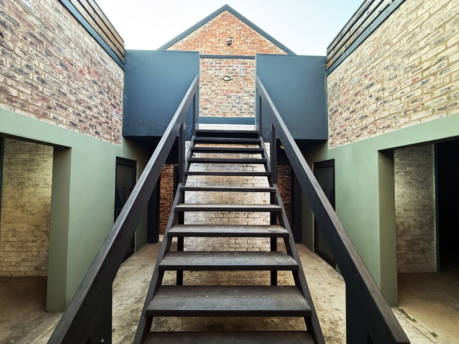 5 Bedroom Property for Sale in Potchefstroom North West